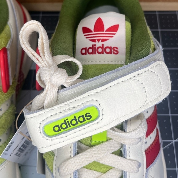 Adidas forum THE GRINCH - Picture 9 of 16
